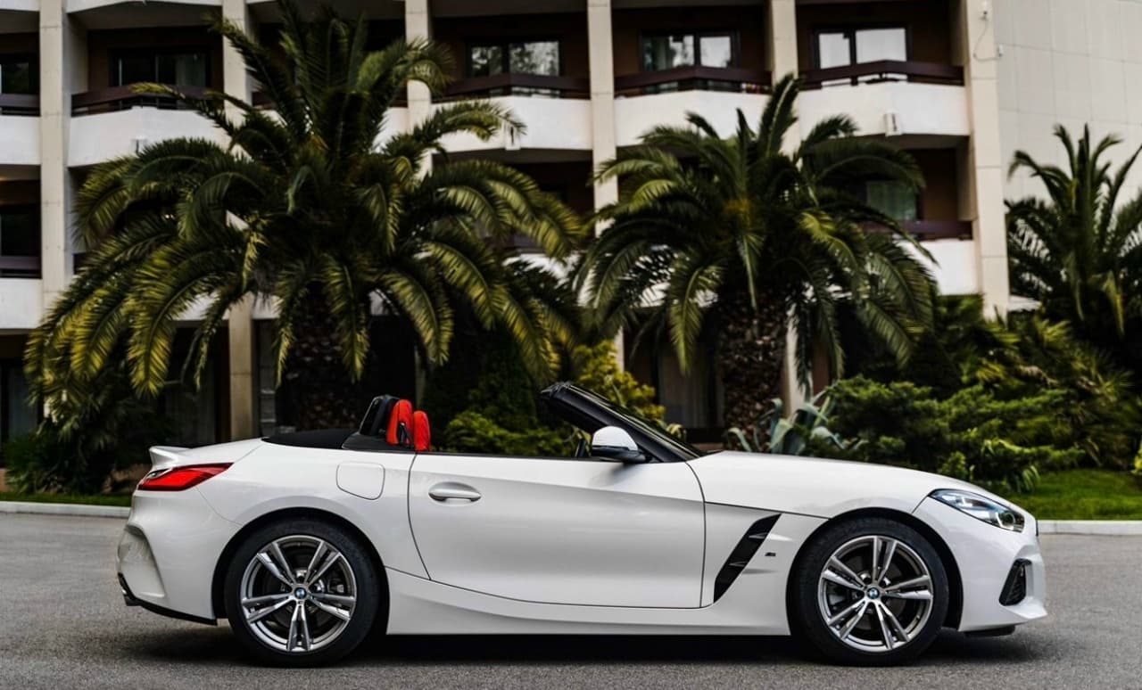 BMW Z4 2021 — фото 5