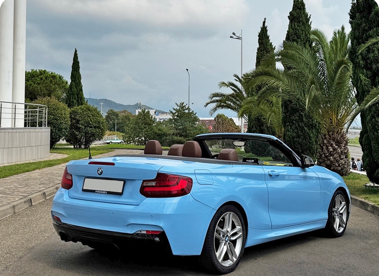 Прокат кабриолета в Геленджике — BMW 2 Cabrio (синий), фото 3