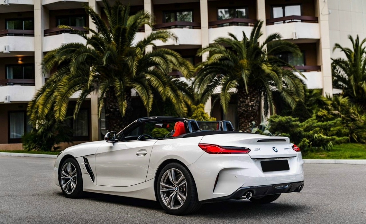 Прокат кабриолета в Геленджике — BMW Z4 2021, фото 4