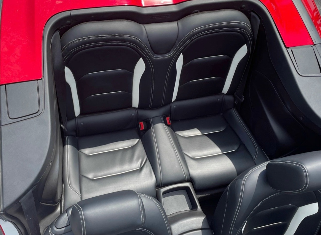 Прокат кабриолета в Геленджике — Chevrolet Camaro 2020, фото 2