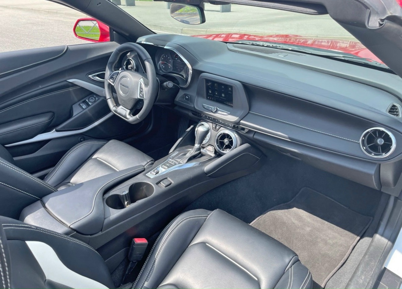 Прокат кабриолета в Геленджике — Chevrolet Camaro 2020, фото 5
