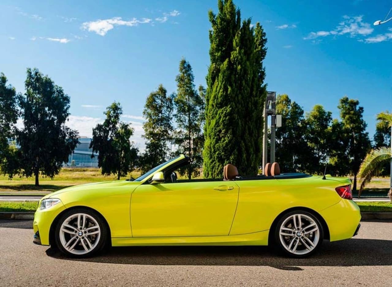 BMW 2 Cabrio (Lime Matte) — фото 1